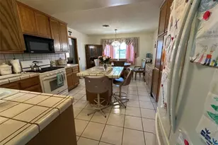 38514 Carolside Ave, Palmdale, CA 93550 - Photo 14