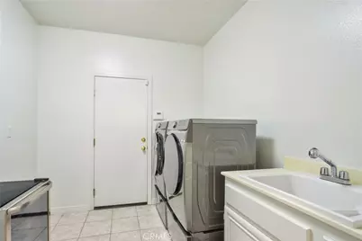 39531 Sierra Madre, Murrieta, CA 92563 - Photo 30