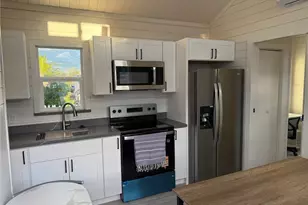 501 S Mistletoe, San Jacinto, CA 92582 - Photo 2