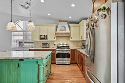 19250 Henshaw Court, Lake Elsinore, CA 92530 - Photo 20