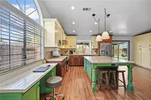 19250 Henshaw Ct, Lake Elsinore, CA 92530 - Photo 16