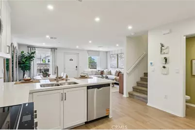 15525 April Dawn Way #2, Fontana, CA 92336 - Photo 14