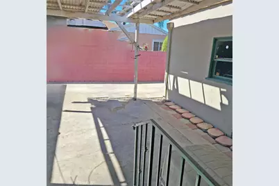 2195 Maine Ave, Long Beach, CA 90806 - Photo 18