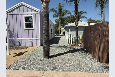501 S Mistletoe #16, San Jacinto, CA 92582 - Photo 2