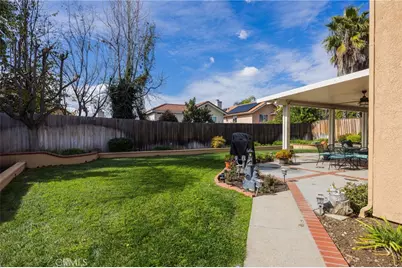 39495 Seven Oaks, Murrieta, CA 92562 - Photo 32