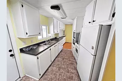 27701 Murrieta Rd #166, Menifee, CA 92586 - Photo 16