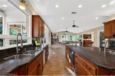 41275 Hacienda Drive, Murrieta, CA 92562 - Photo 22