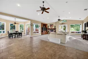 41275 Hacienda Dr, Murrieta, CA 92562 - Photo 24