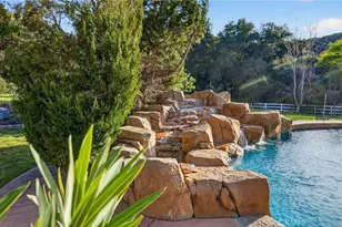 41275 Hacienda Dr, Murrieta, CA 92562 - Photo 56