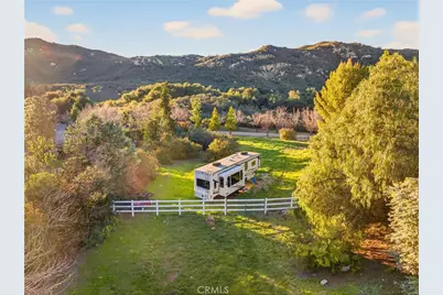 41275 Hacienda Drive, Murrieta, CA 92562 - Photo 44