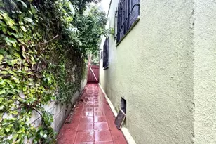 3005 11th Ave, Los Angeles, CA 90018 - Photo 22