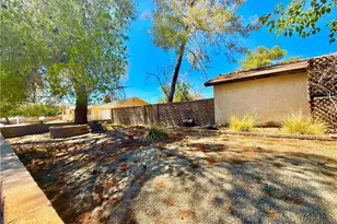 135 S Broadway St, Ridgecrest, CA 93555 - Photo 42