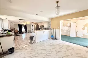 135 S Broadway St, Ridgecrest, CA 93555 - Photo 12