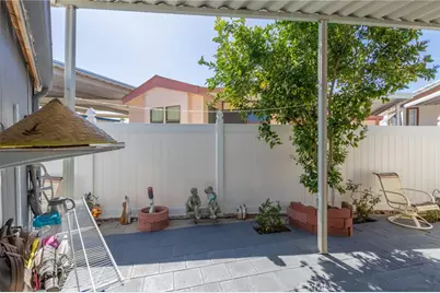 1295 S Cawston #102, Hemet, CA 92545 - Photo 16