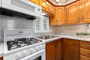 1295 S Cawston, Hemet, CA 92545 - Photo 8