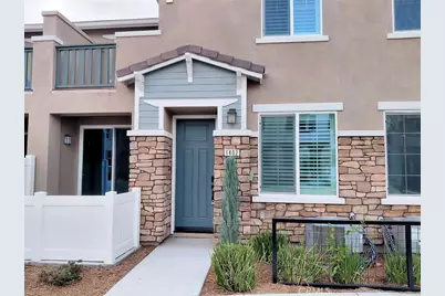 41987 Isadora #1402, Murrieta, CA 92562 - Photo 2