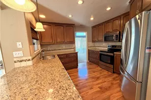 2750 Maple Dr, Hemet, CA 92545 - Photo 10