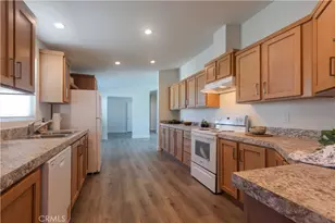 17457 Ranspot, Lake Elsinore, CA 92530 - Photo 14