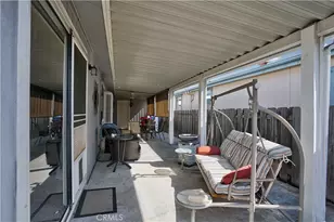 27250 Murrieta, Menifee, CA 92586 - Photo 26