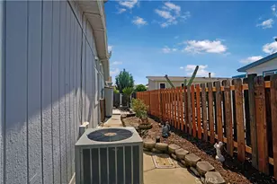 27250 Murrieta, Menifee, CA 92586 - Photo 30