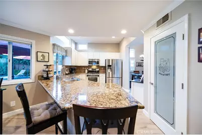 39545 Via Dominique, Murrieta, CA 92563 - Photo 16