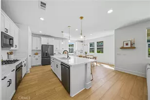32017 Radiant Dr, Temecula, CA 92591 - Photo 18
