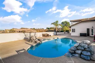 39550 Calle De Companero, Murrieta, CA 92562 - Photo 42