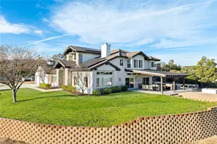 39550 Calle De Companero, Murrieta, CA 92562 - Photo 10