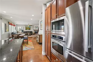 35893 Fairfax Ct, Murrieta, CA 92562 - Photo 12