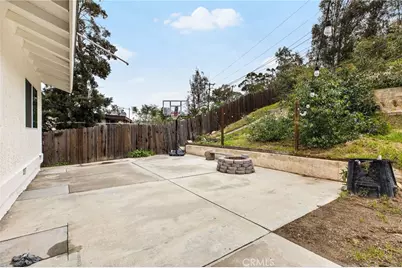 16550 Arnold Avenue, Lake Elsinore, CA 92530 - Photo 32