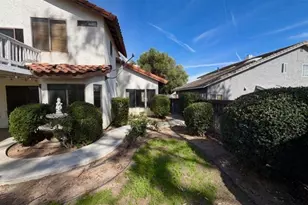 25455 Knollwood Dr, Murrieta, CA 92563 - Photo 32