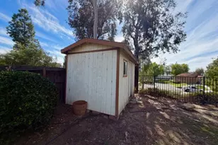 25455 Knollwood Dr, Murrieta, CA 92563 - Photo 36