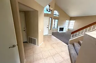 25455 Knollwood Dr, Murrieta, CA 92563 - Photo 18