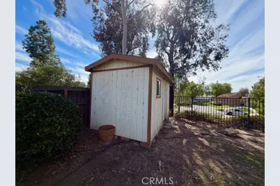 25455 Knollwood Drive, Murrieta, CA 92563 - Photo 32