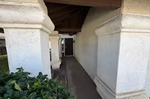 25455 Knollwood Dr, Murrieta, CA 92563 - Photo 4