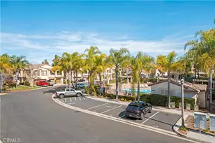 25178 Meadow Walk St, Murrieta, CA 92562 - Photo 24