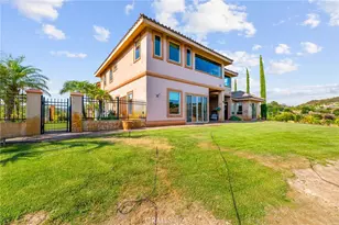 37654 Calle De Lobo, Murrieta, CA 92562 - Photo 50