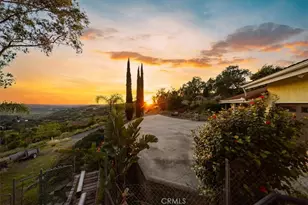 4408 Brodea Ln, Fallbrook, CA 92028 - Photo 2