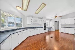 38215 Via Tafffia, Murrieta, CA 92563 - Photo 38