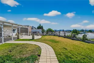 38215 Via Tafffia, Murrieta, CA 92563 - Photo 10