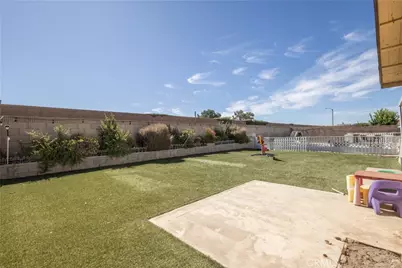 27958 Foxfire Street, Menifee, CA 92586 - Photo 18