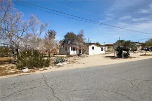 73562 Desert Trail Dr, 29 Palms MCB, CA 92277 - Photo 10
