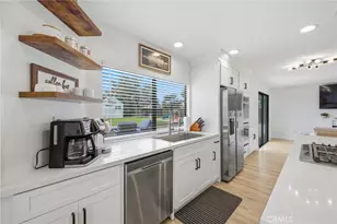 30945 Sawgrass Ct, Temecula, CA 92592 - Photo 8