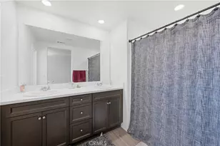 24131 Tuscany Ave, Murrieta, CA 92562 - Photo 12