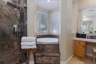 63 Volta Del Tintori, Lake Elsinore, CA 92532 - Photo 18