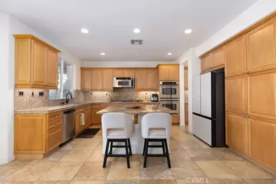 63 Volta Del Tintori, Lake Elsinore, CA 92532 - Photo 4