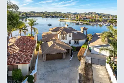 22250 Village Way, Canyon Lake, CA 92587 - Photo 4