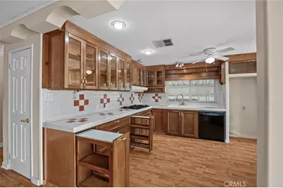 26011 Kentia Palm Dr, Homeland, CA 92548 - Photo 16