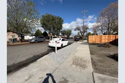 362 S Alessandro Street, Hemet, CA 92543 - Photo 12