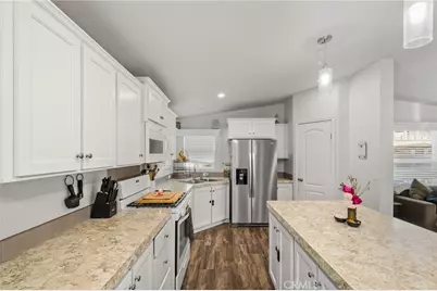 1536 S State Street #36, Hemet, CA 92543 - Photo 16